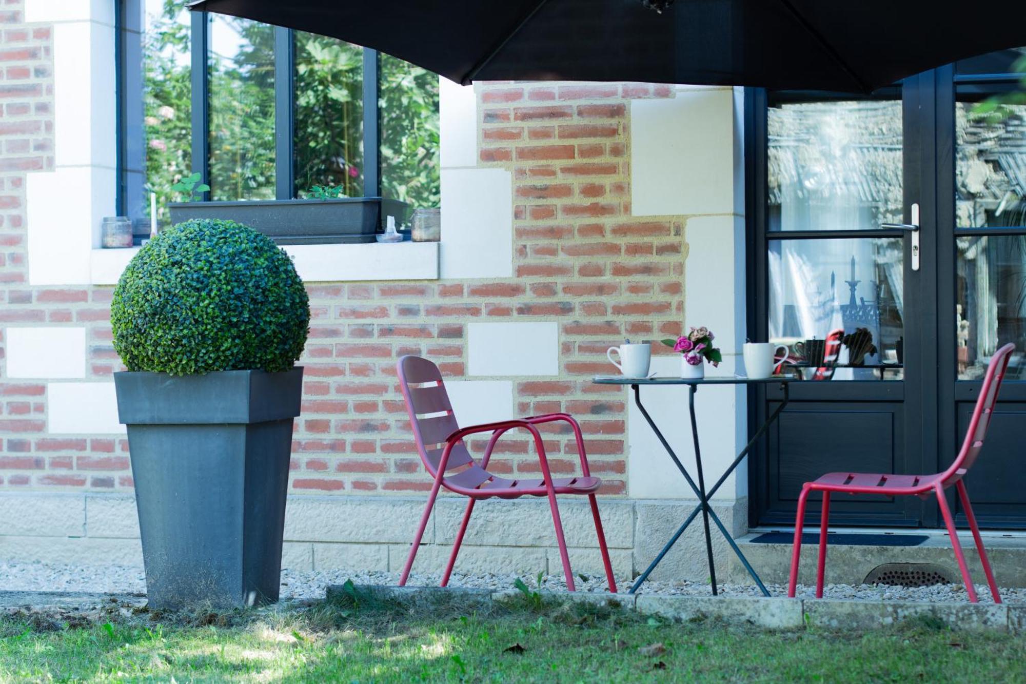 Holiday home Le Cordelier - Jardin En Plein Centre - Quais De Seine *